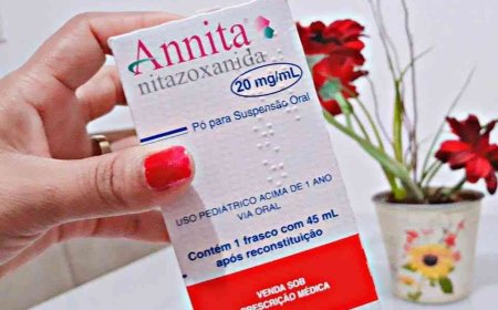 Anitta processa laboratório por tentativa de registrar seu nome em produtos de beleza