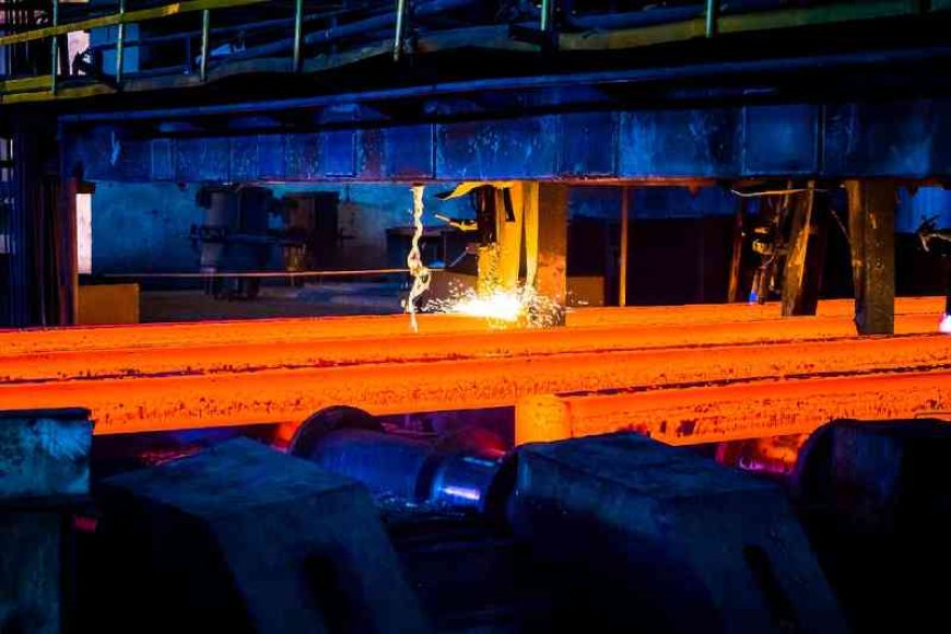 Balanço: indústria metalúrgica abriu mais de três mil vagas em 2024